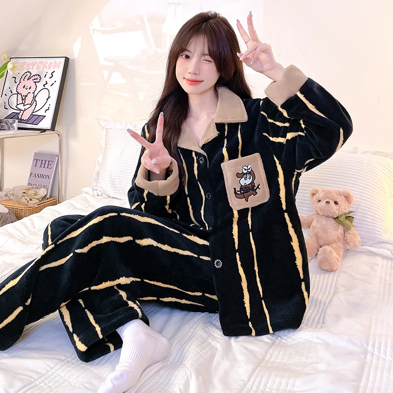 2025秋冬季新款长袖睡衣时尚保暖锁温可外穿加绒加厚女士家居服