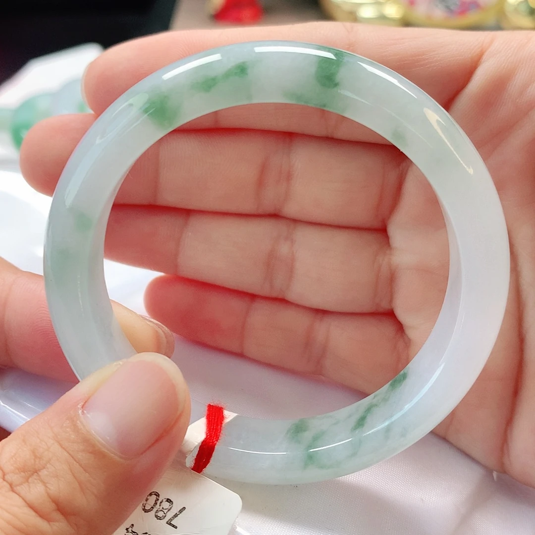 翡翠未镶嵌手镯54正