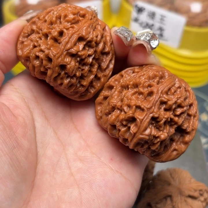 小***洁吊坠文玩核桃47-27342-02