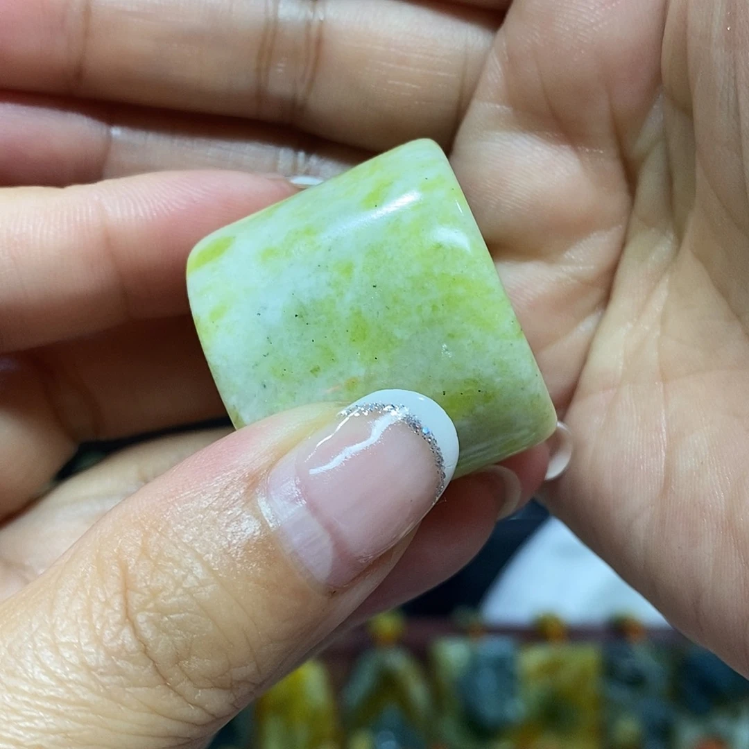 未镶嵌岫玉挂件吊坠项链