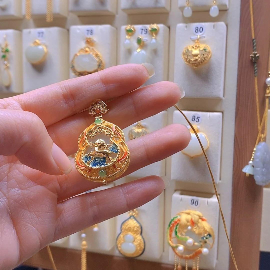 和田玉银S925镶嵌颈饰