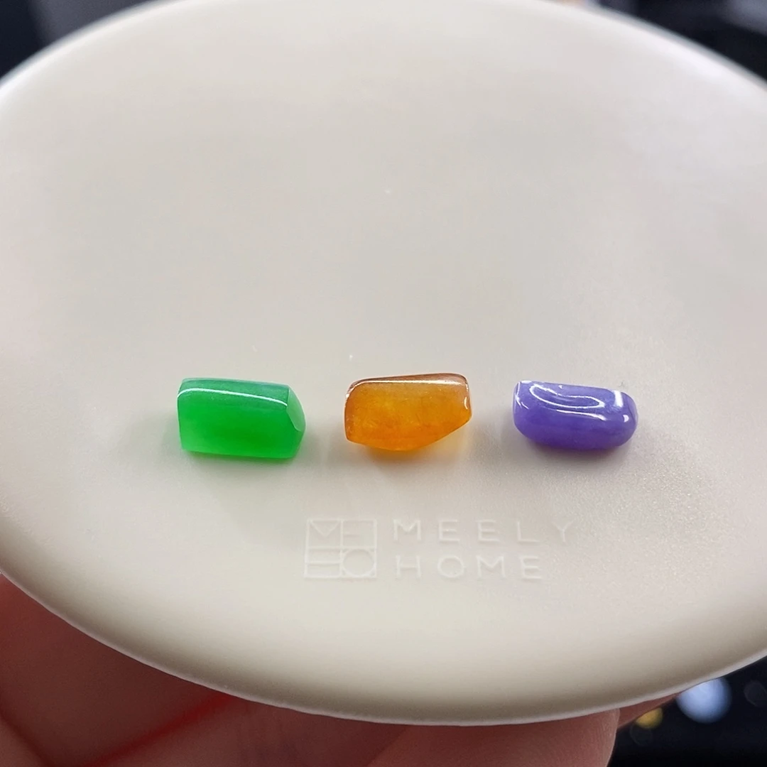散珠翡翠浓色多宝