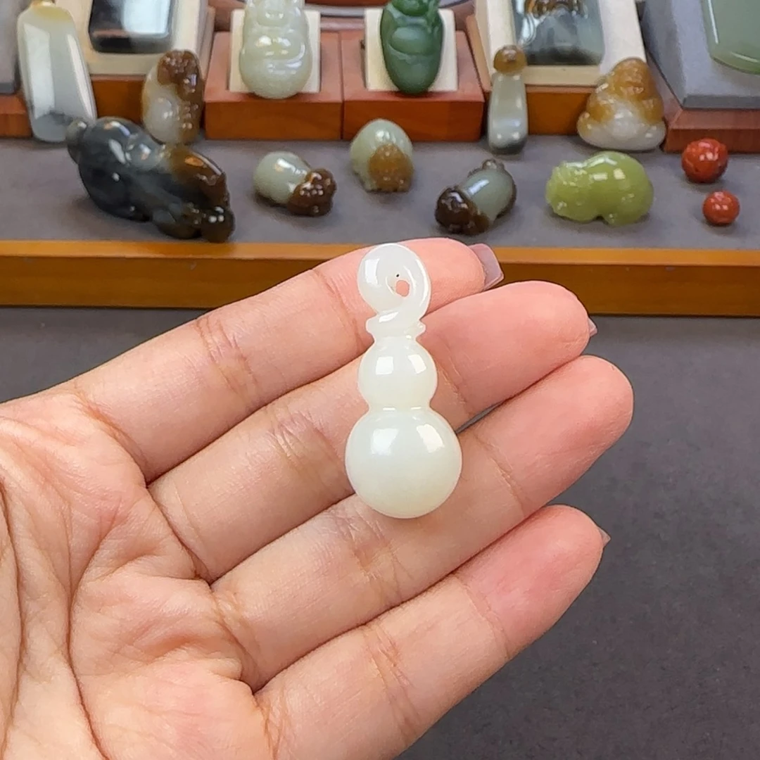 【闪购商品】和田玉未镶嵌颈饰