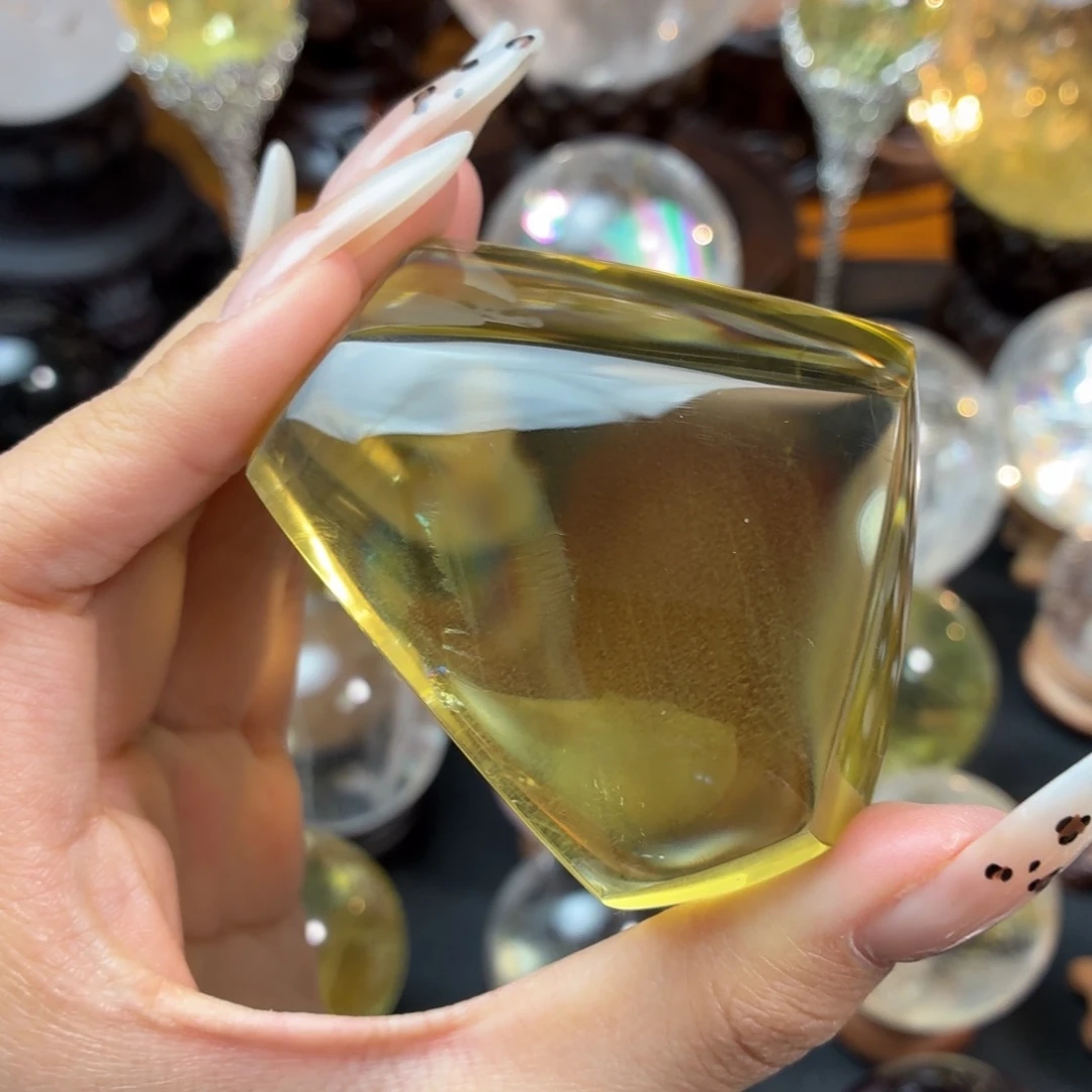 珠宝半成品未镶嵌黄晶金山随形