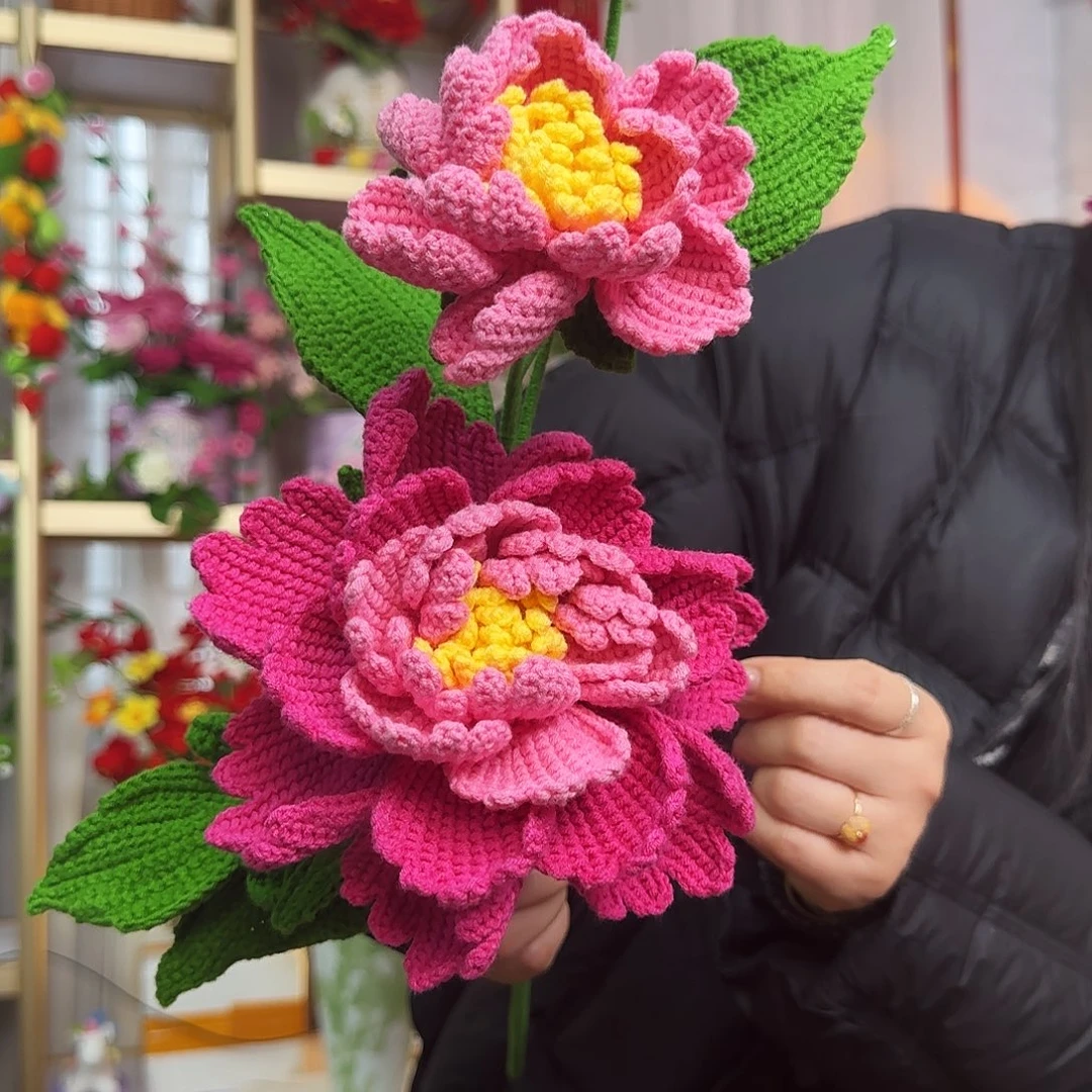 手工钩织设计牡丹