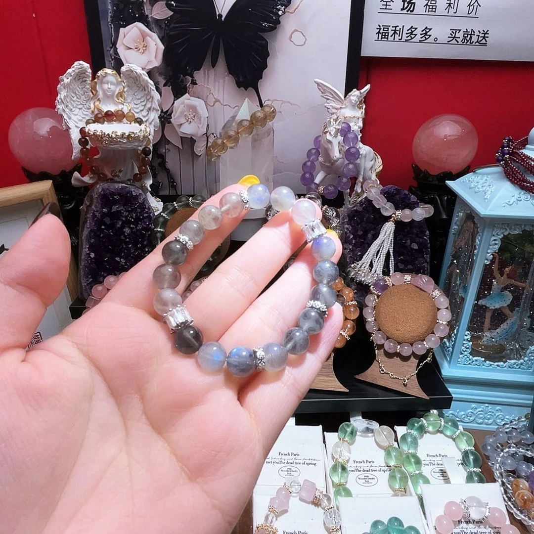 水晶手链未镶嵌水晶手链是一只