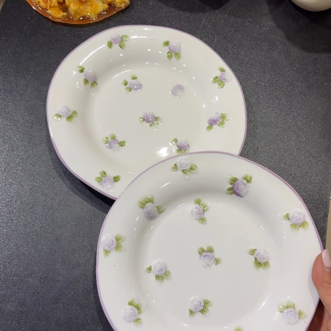 瓷微瑕两个不影响使用介意勿拍