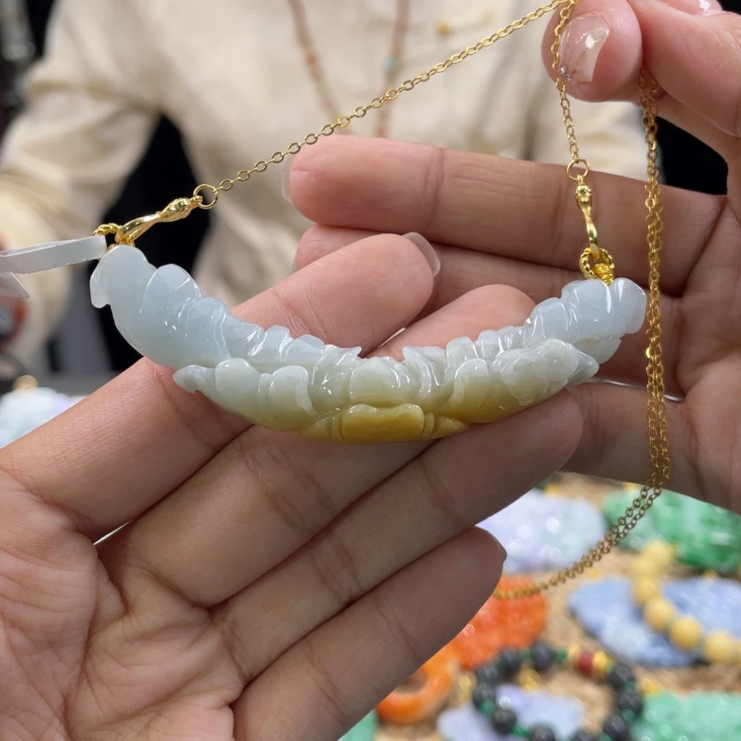 翡翠颈饰未镶嵌代编织