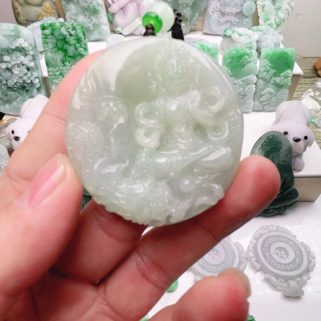 翡翠未镶嵌颈饰翡翠