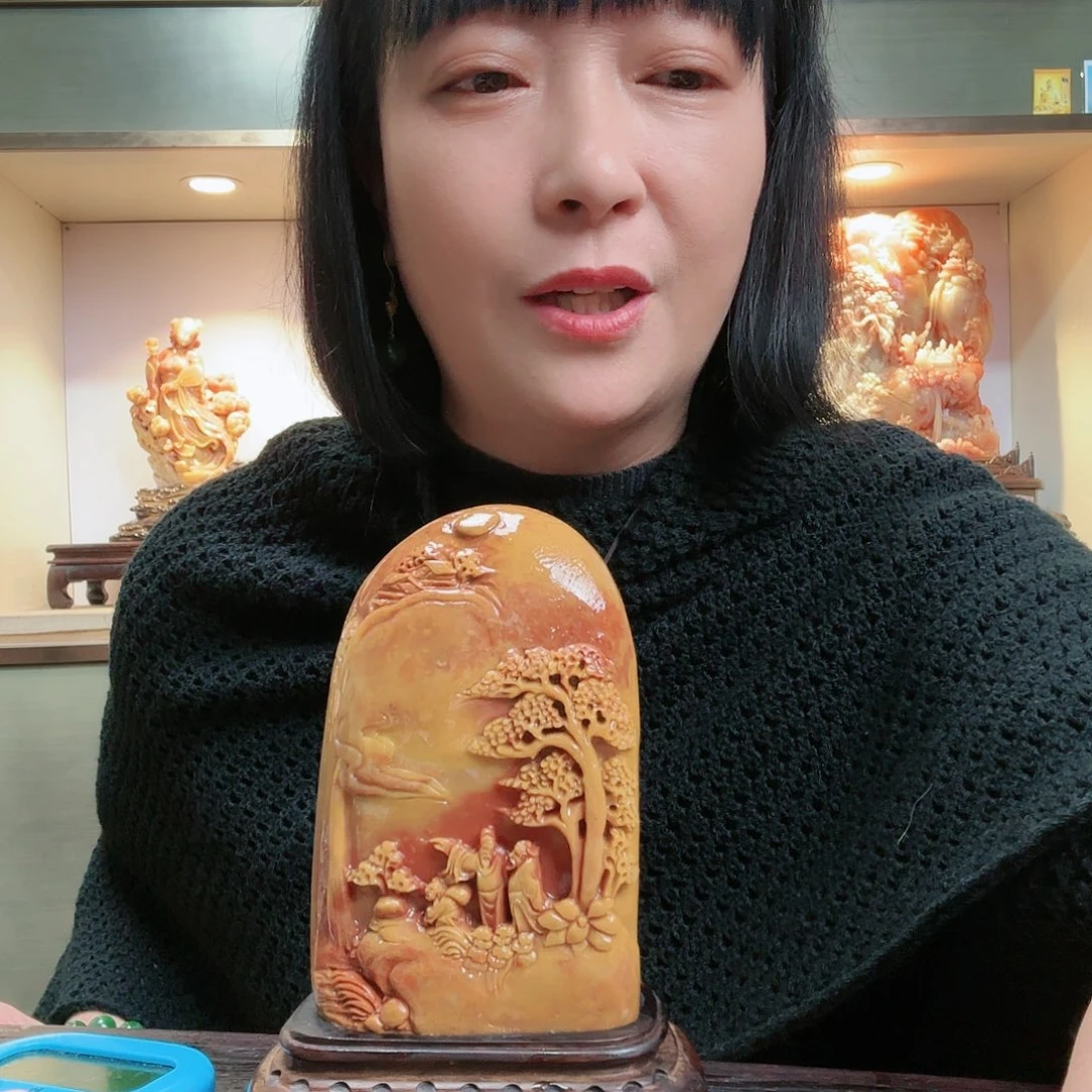 寿山石青***术昌化田黄摆件