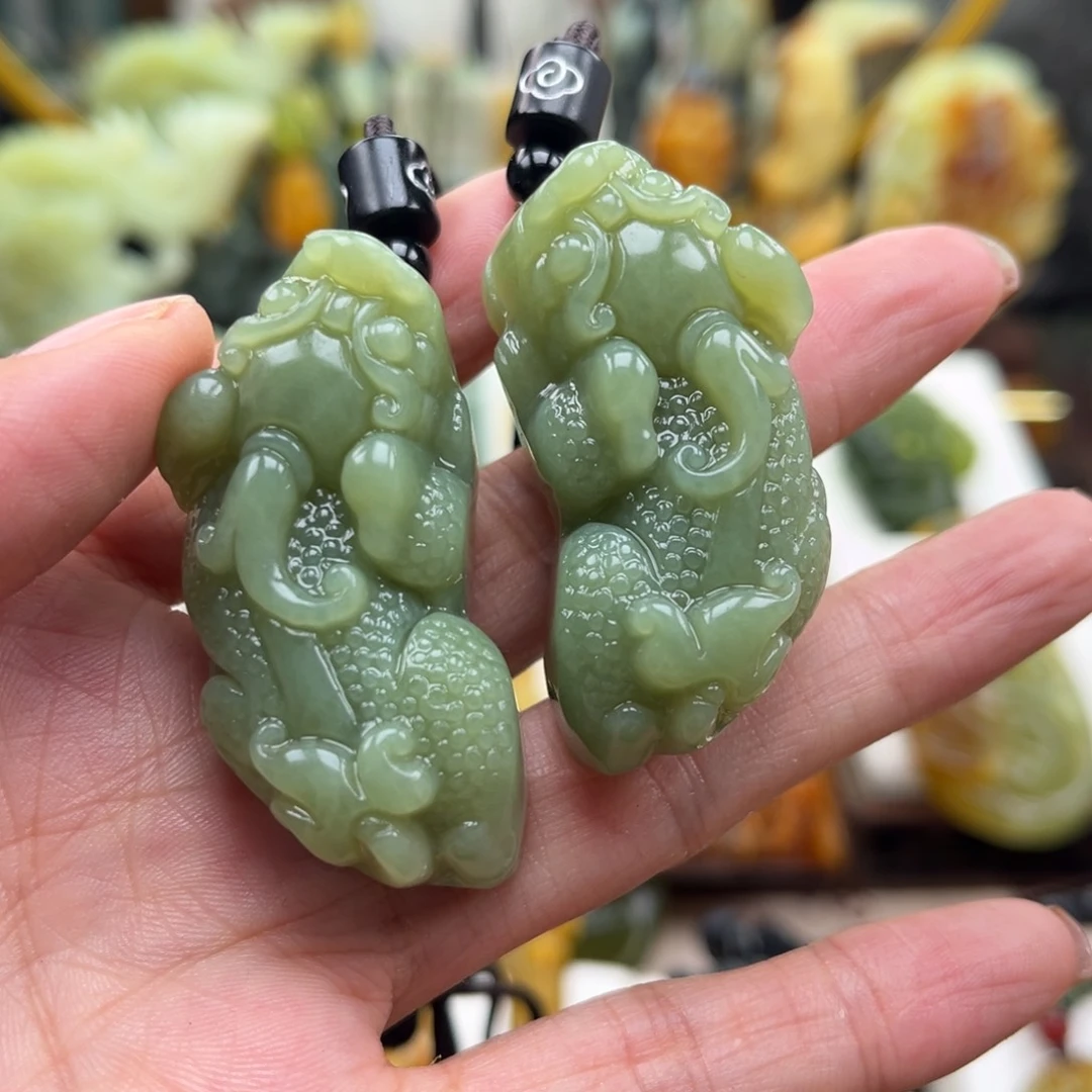 岫玉未镶嵌挂件挂件