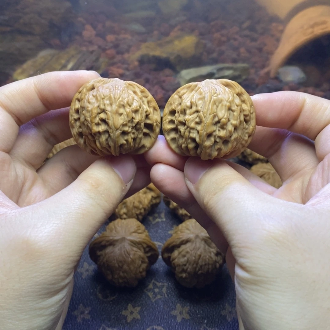 吊坠文玩核桃涞水山地磨盘小宝贝