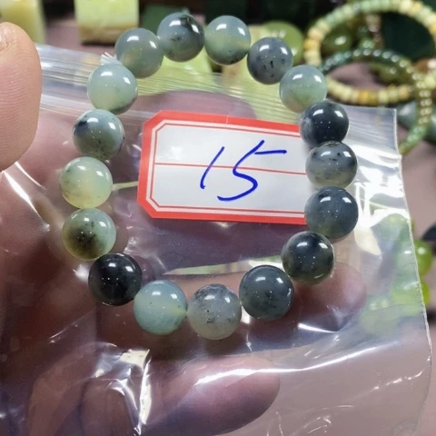 未镶嵌蛇纹石玉手链