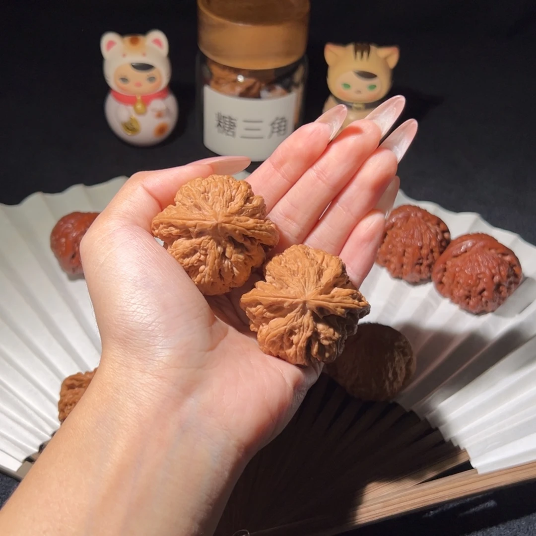 吊坠文玩核桃44粗筋