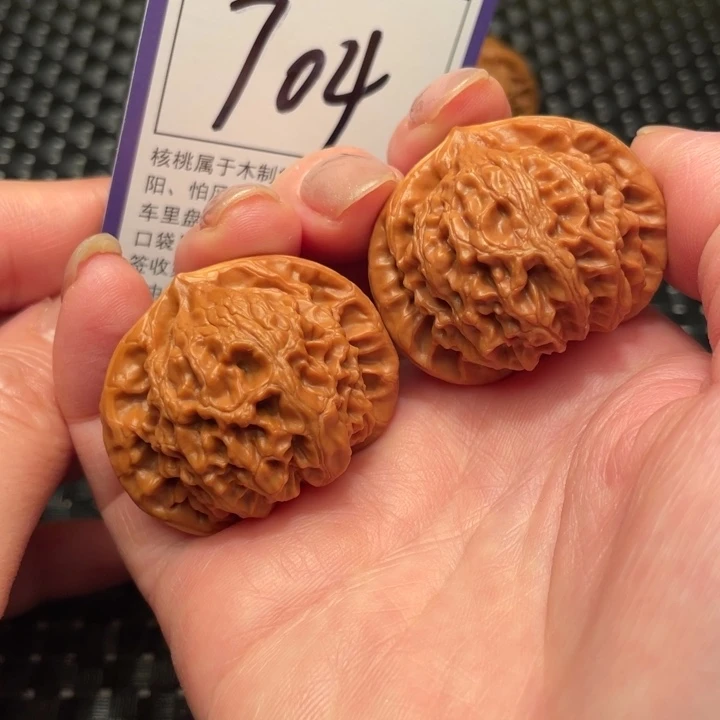 文玩核桃把件40宫灯704