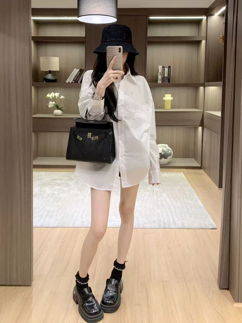 百搭早秋新款白色衬衫秋季气质高级感流苏立体花2025款巨好看小衫