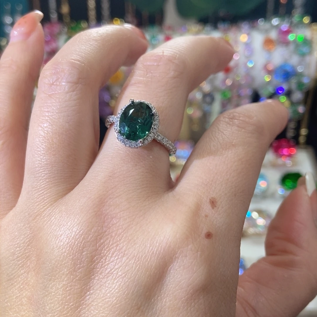 66锆石（处理）戒指