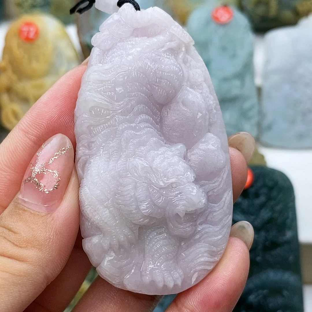 未镶嵌定制翡翠虎