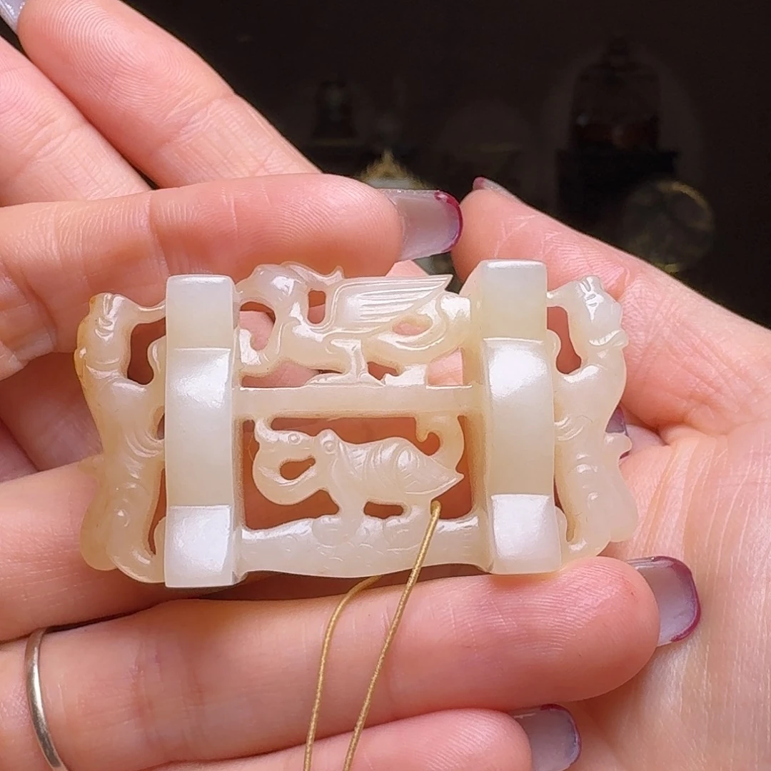 和田玉挂件未镶嵌天**子