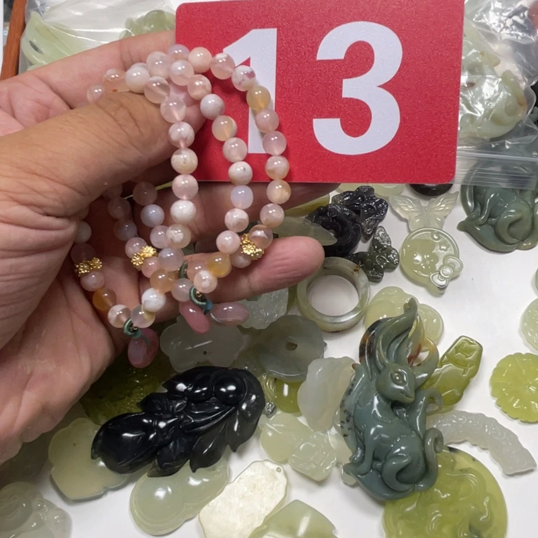 蛇纹石玉合金颈饰