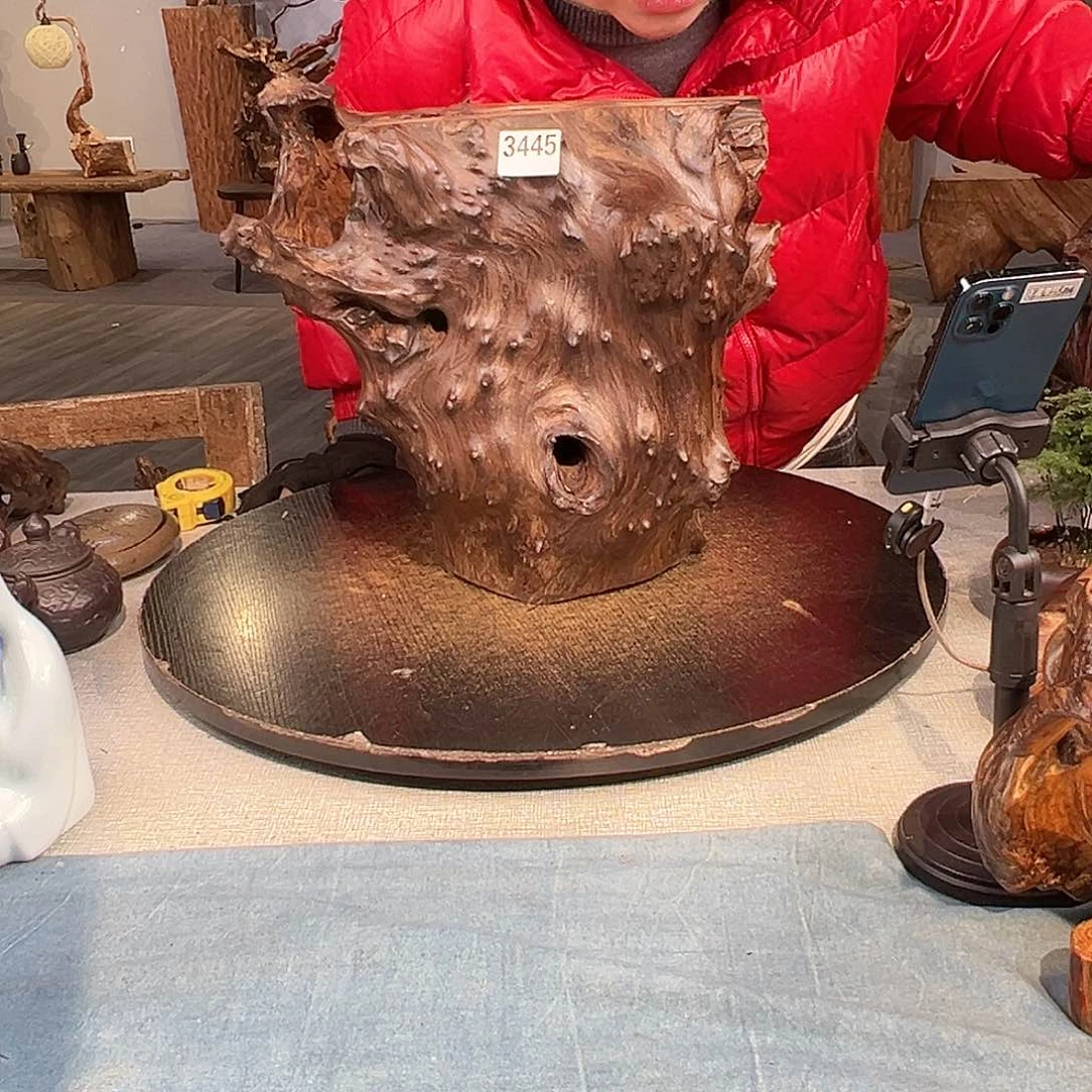 木樂****哥3445 hghvvhjvghhhgvhj