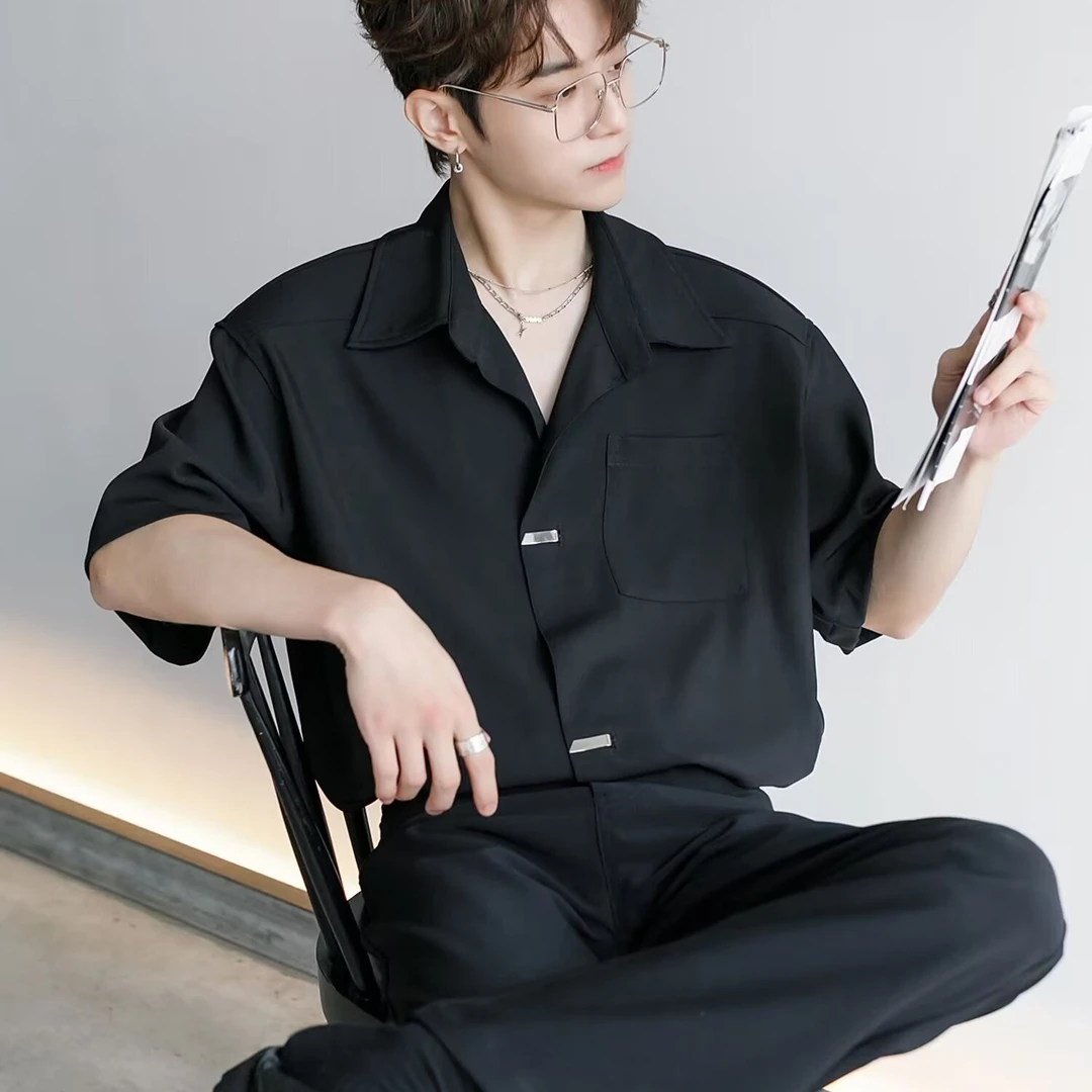 2025新款男装夏季高级感男士潮痞帅休闲短袖男生黑色衬衫上衣衬衣