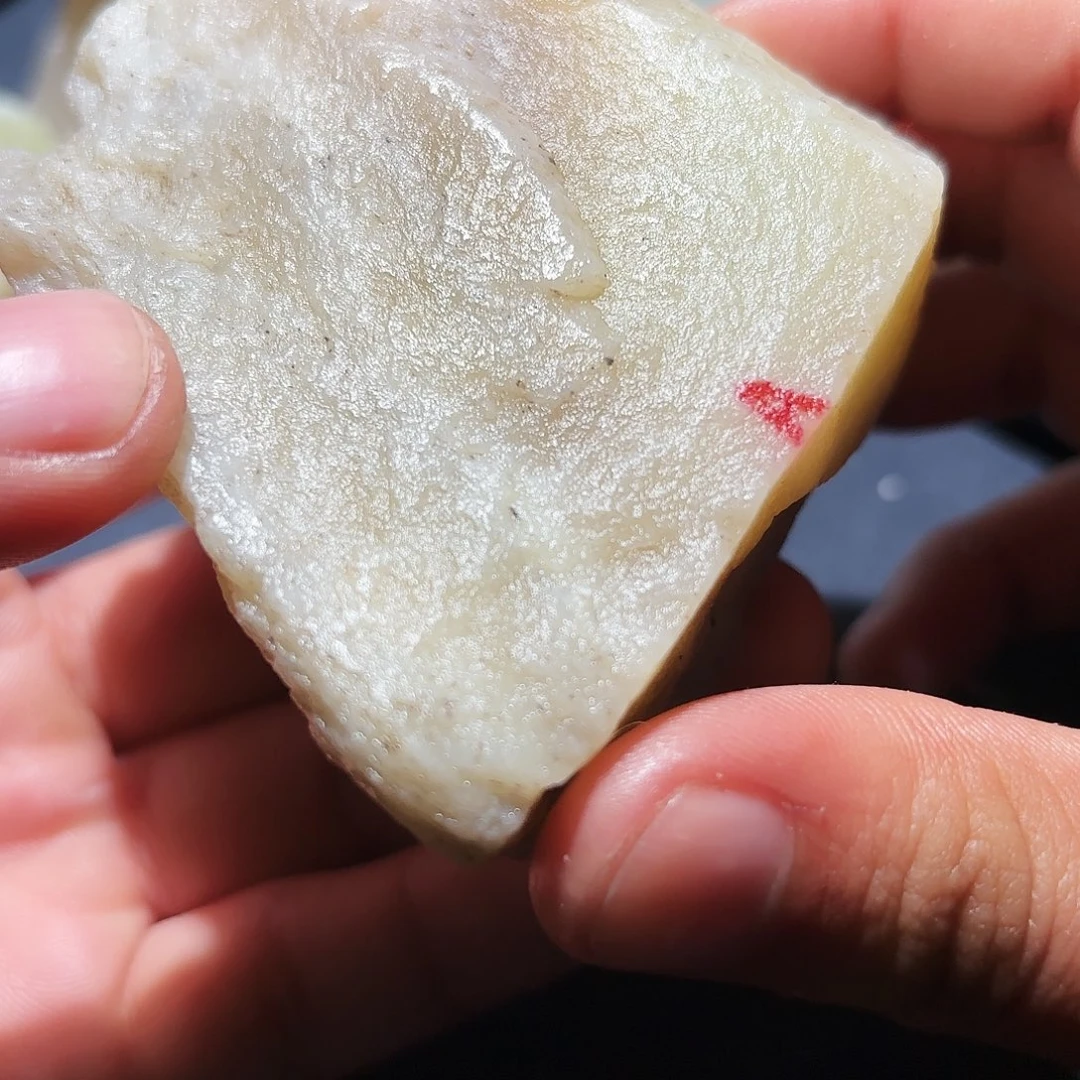 和田玉未镶嵌珠宝奇石