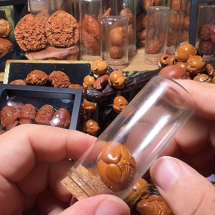 收***者手串/手链橄榄核手工皮裘