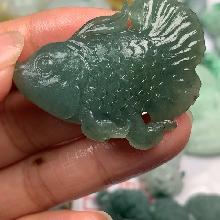 定制翡翠未镶嵌翡翠