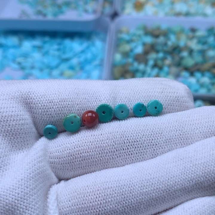 南红玛瑙未镶嵌珠宝奇石