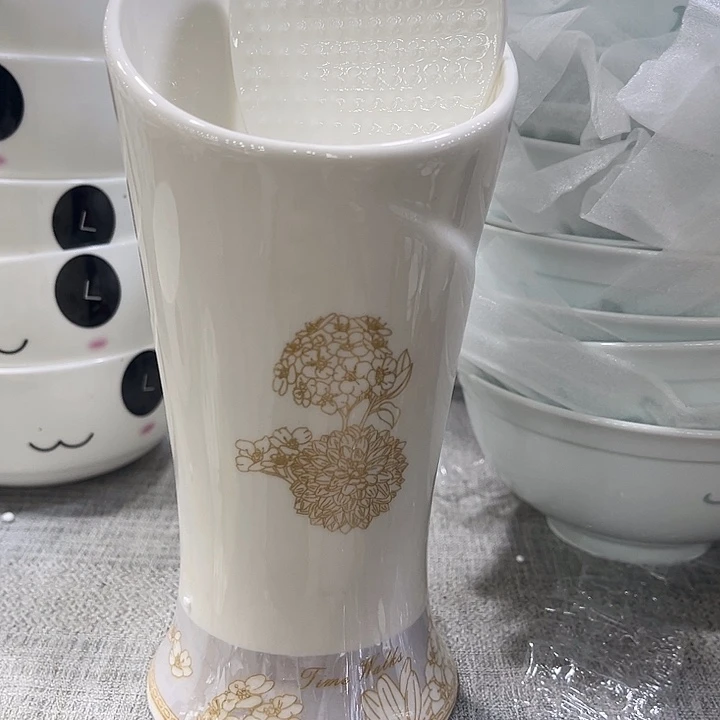 陶摆件筷子筒一个饭勺子一个