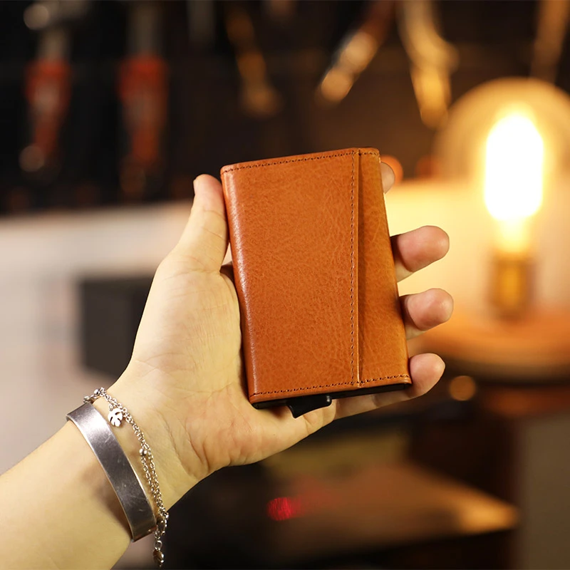 手工制作硬壳名片卡包夹头层牛皮定型卡套