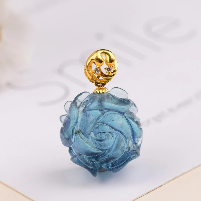 18K金海蓝宝吊坠气质简约款FL-385