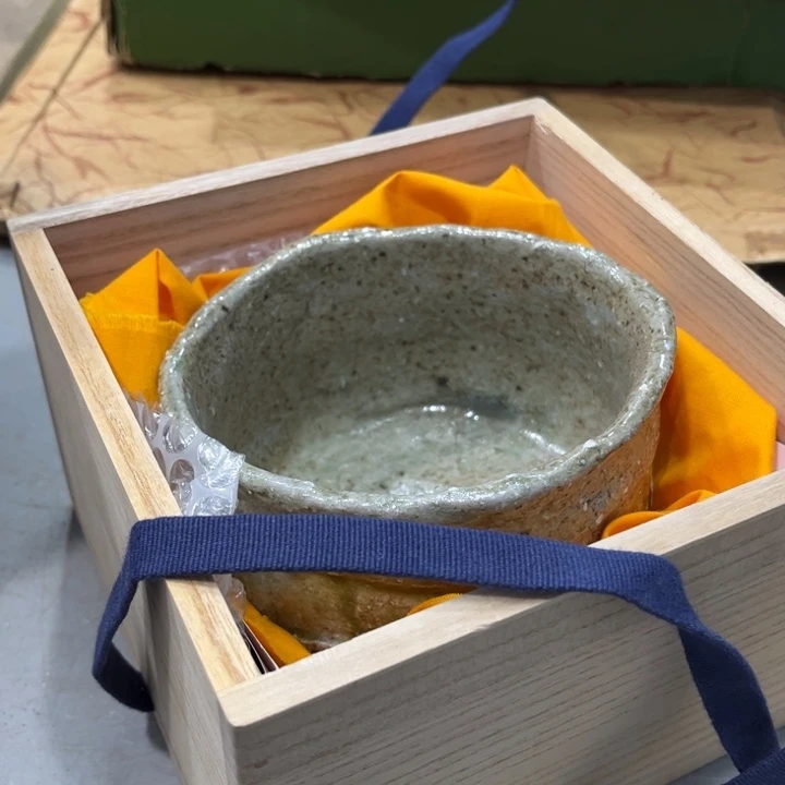 碟H****0哈哈哈哈哈哈哈哈