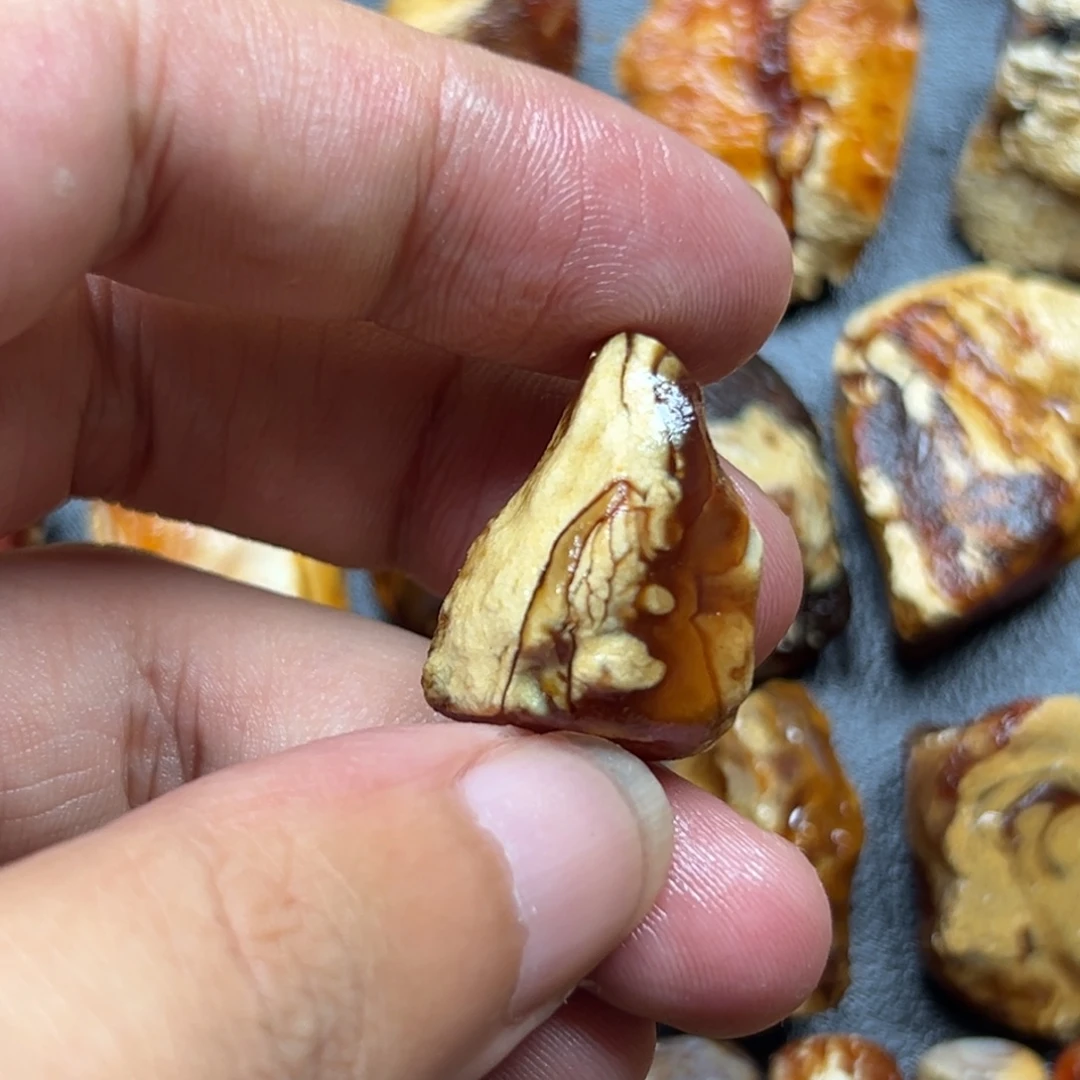 定制琥珀未镶嵌琥珀蜜蜡原石定制