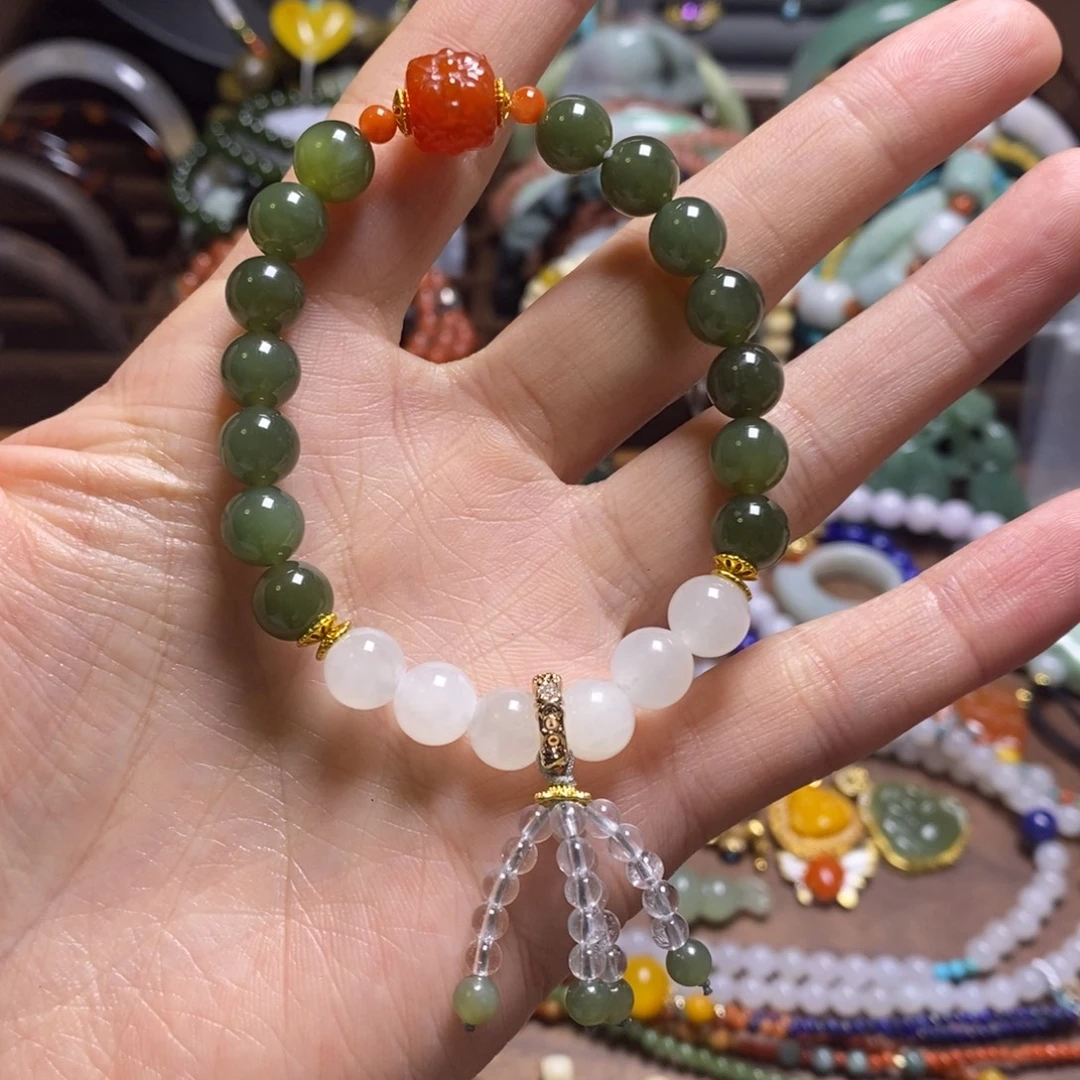 和田玉未镶嵌手串