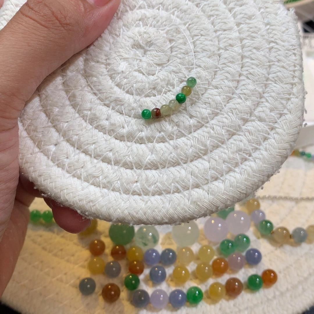 散珠翡翠开播福利一组