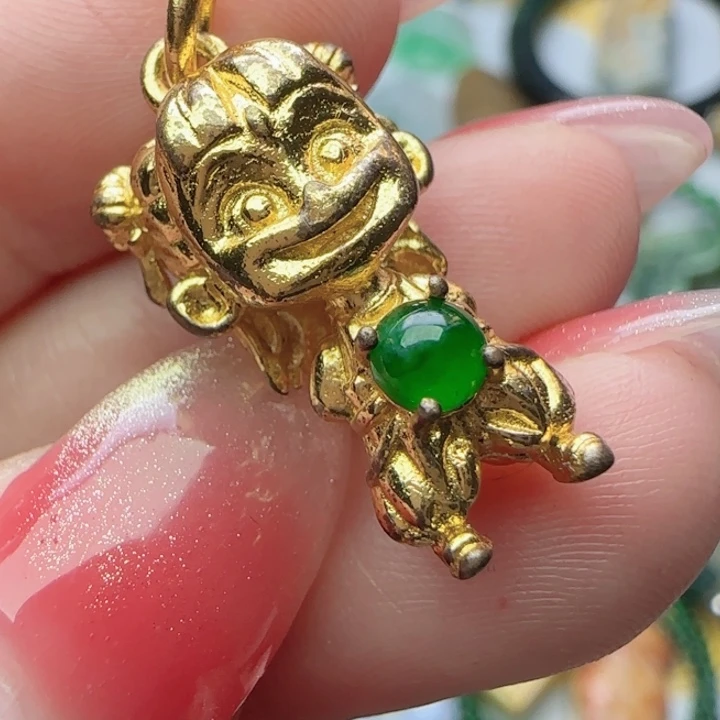 翡翠未镶嵌颈饰天然A货588