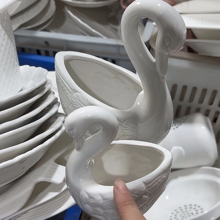 碟一大一小鹅工厂库存微瑕产品