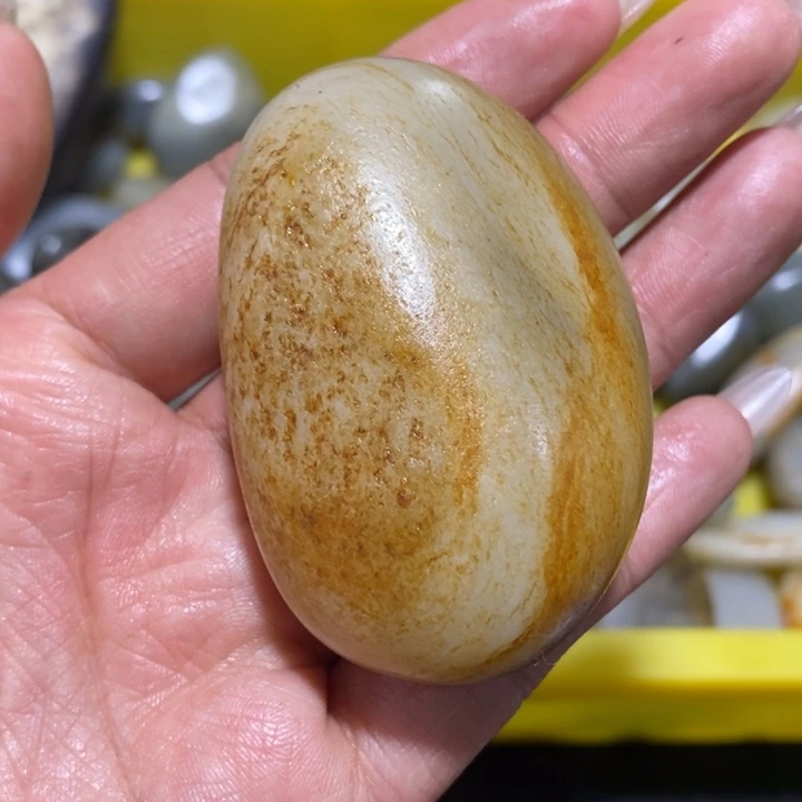 未镶嵌和田玉（糖玉）挂件晓**月