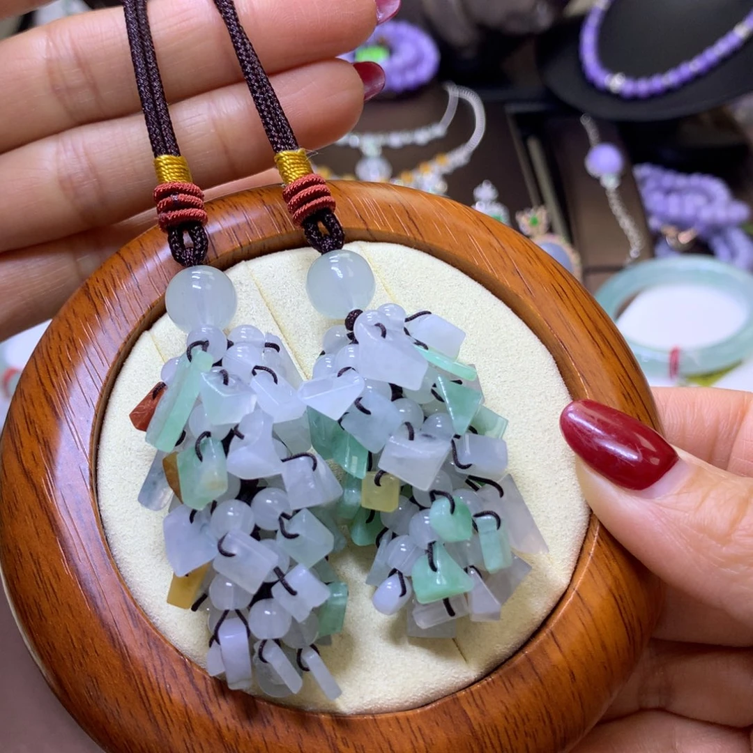 【闪购商品】翡翠颈饰未镶嵌翡翠