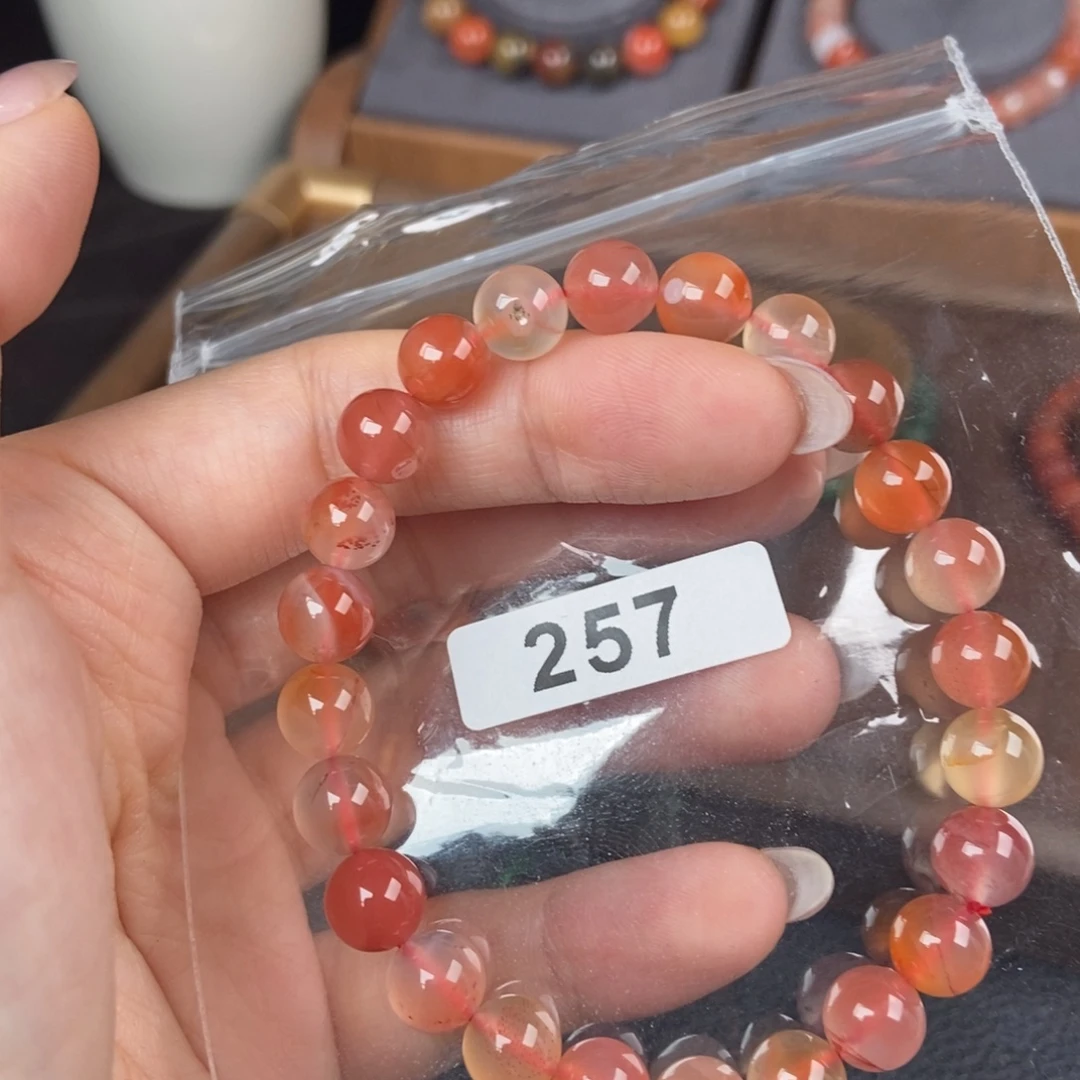 南红玛瑙未镶嵌手链
