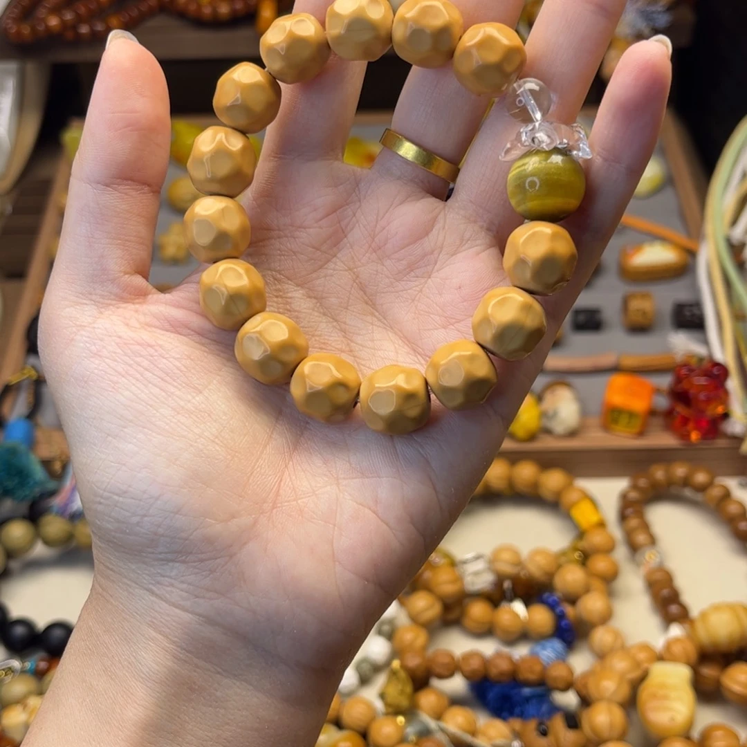 设计类福福款串串