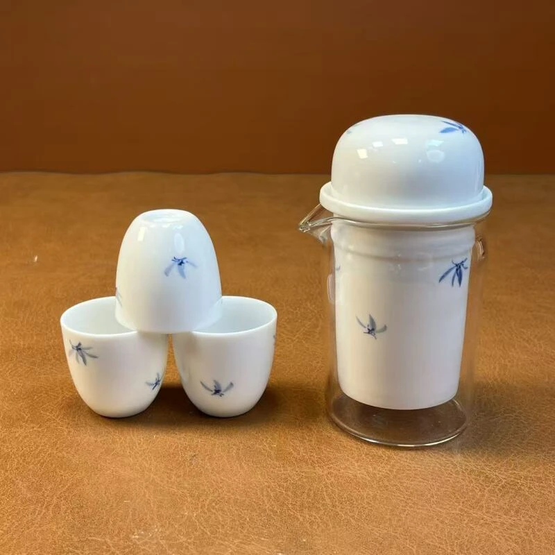 手绘蝶恋花羊脂玉瓷直身手抓旅行快客-0745