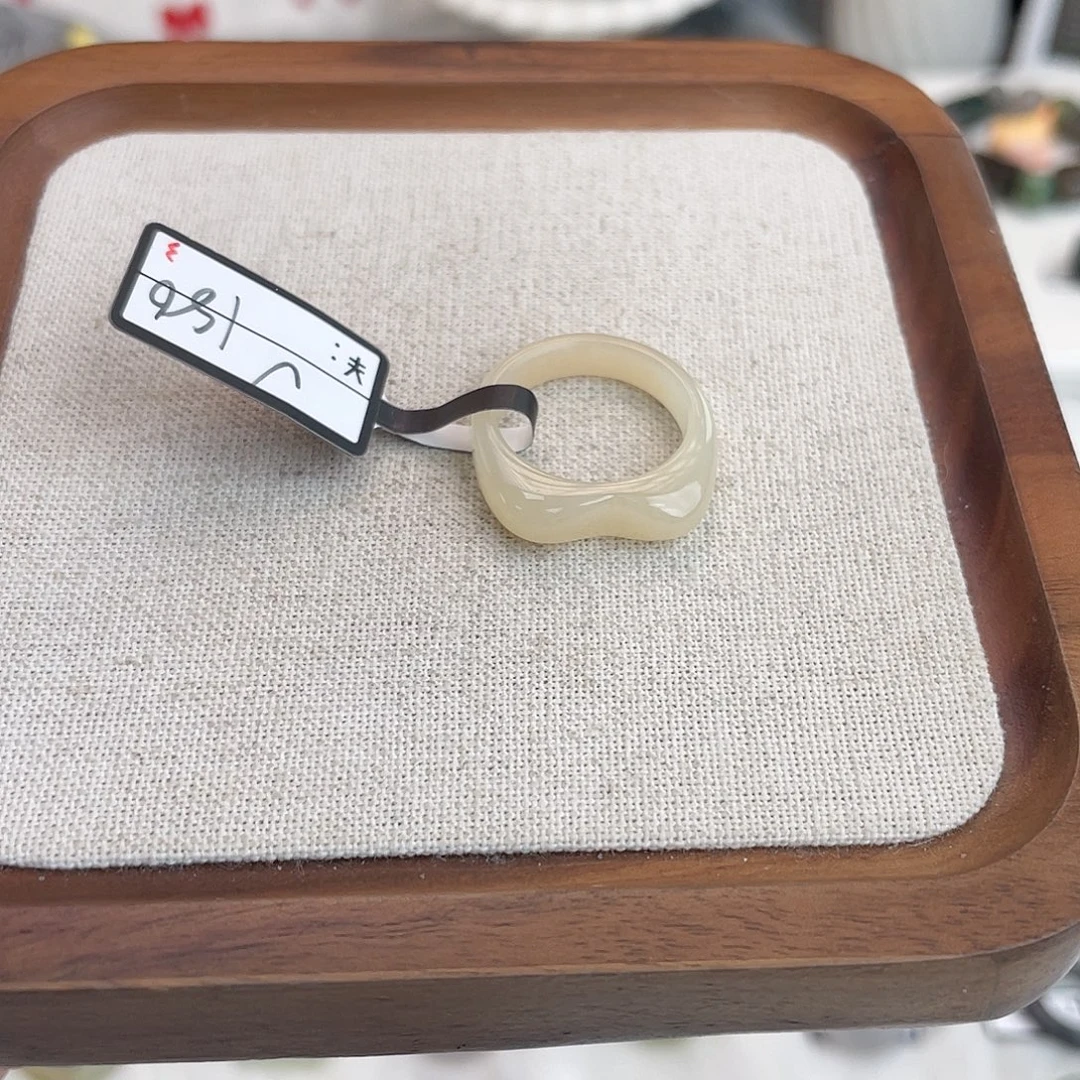 和田玉未镶嵌戒指U21糖猫耳朵17.1不退换