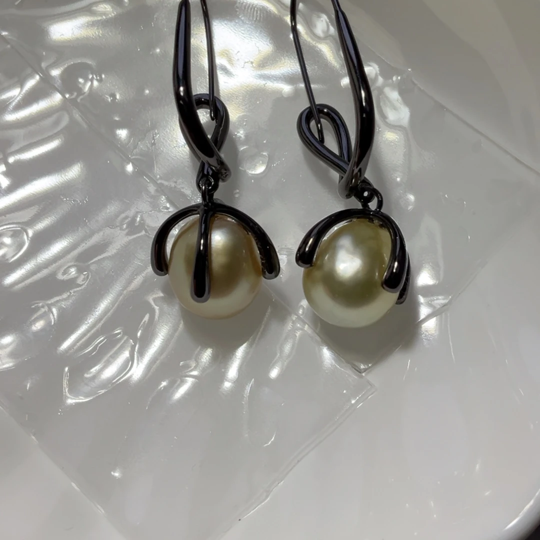 海水珍珠银S925镶嵌耳饰