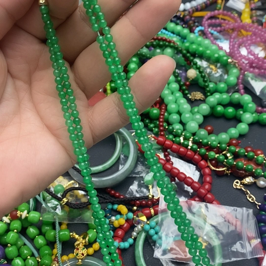 翡翠未镶嵌颈饰788