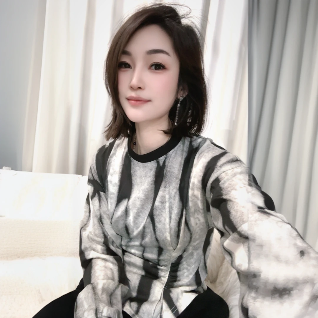 058早春高品质褶皱收腰显瘦长袖T恤