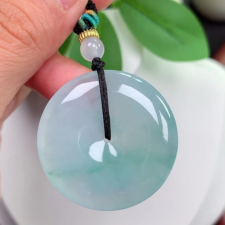 颈饰未镶嵌翡翠平安扣 35x6.1mm