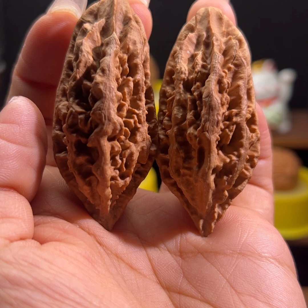 文玩核桃吊坠核桃65瑕疵